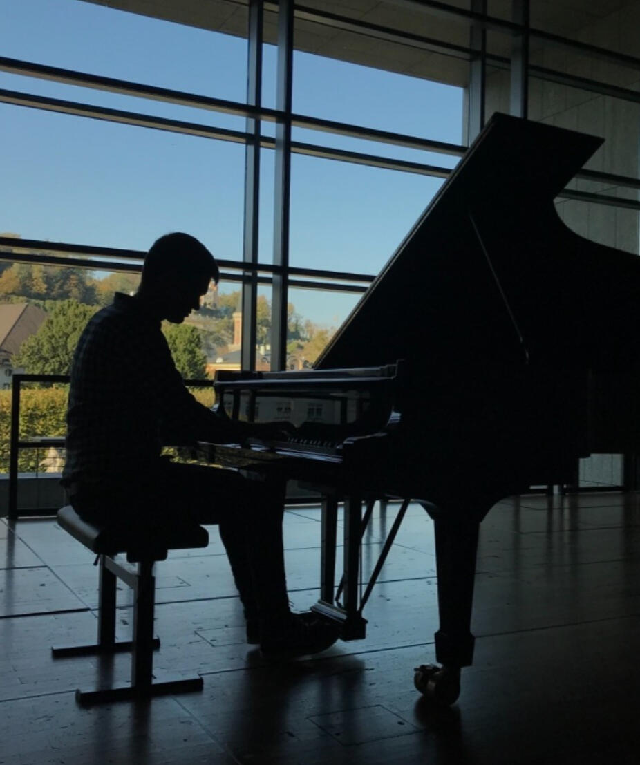 Andrej Shaklev Andrej Shaklev